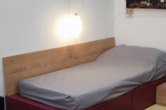 CAMA CON DOS CAJONES 90X190 Y PANEL